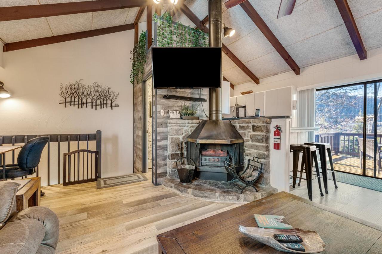 Апартаменты Bear'S Loft Бич Маунтин Экстерьер фото